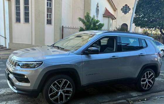 JEEP COMPASS 1.3 T270 TURBO FLEX LONGITUDE AT6 JEEP COMPASS 1.3 T270 TURBO FLEX LONGITUDE AT6
